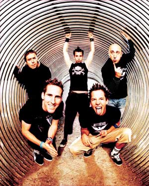 Simple_Plan_051004102929533_wideweb__300x375.jpg